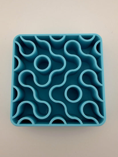 Close-up of the wavy maze interior of the FIZZ pool holder