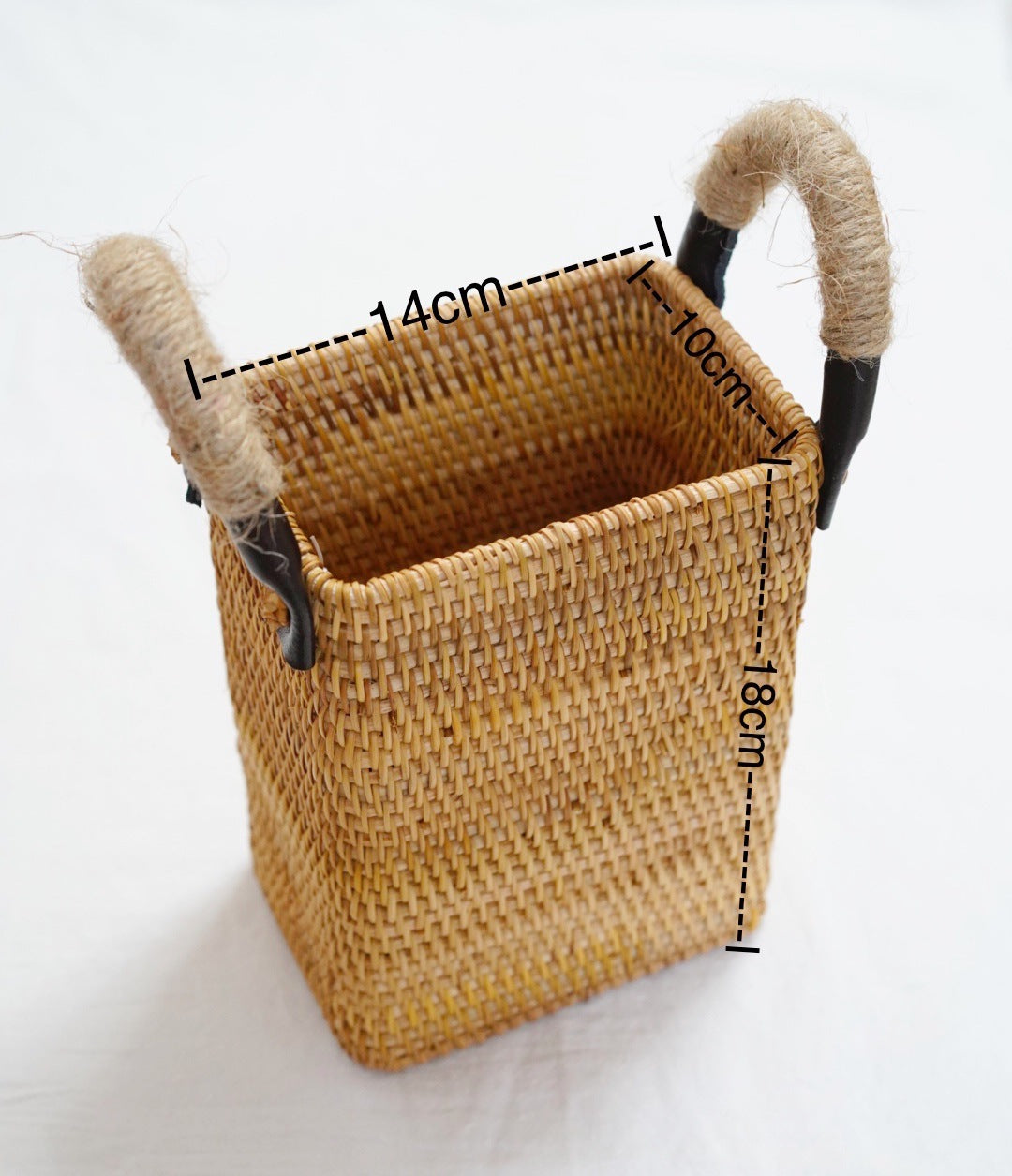 Refreshment Plate Fruit Basket With Rattan Handle