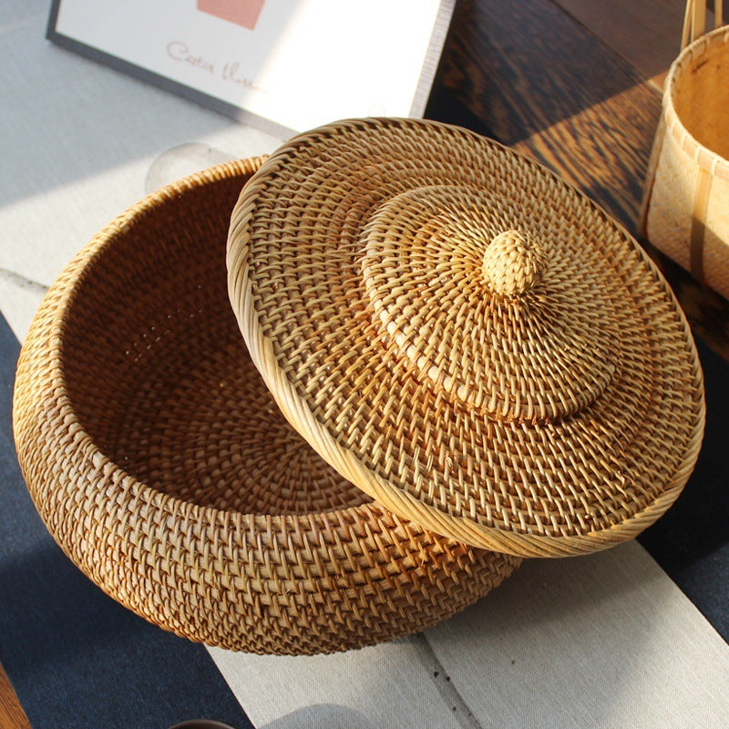 Sanding Wicker Storage Box with Lid